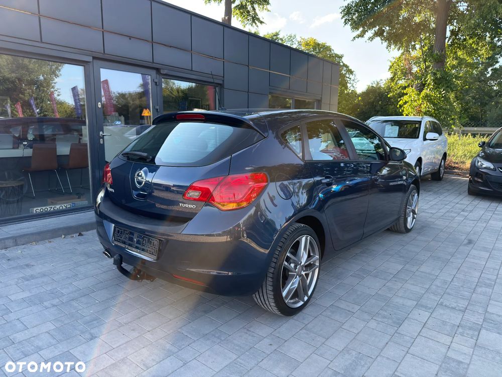 Opel Astra 1.4 T Cosmo - 6
