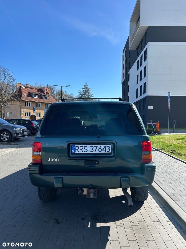 Jeep Grand Cherokee 4.0 Limited - 3