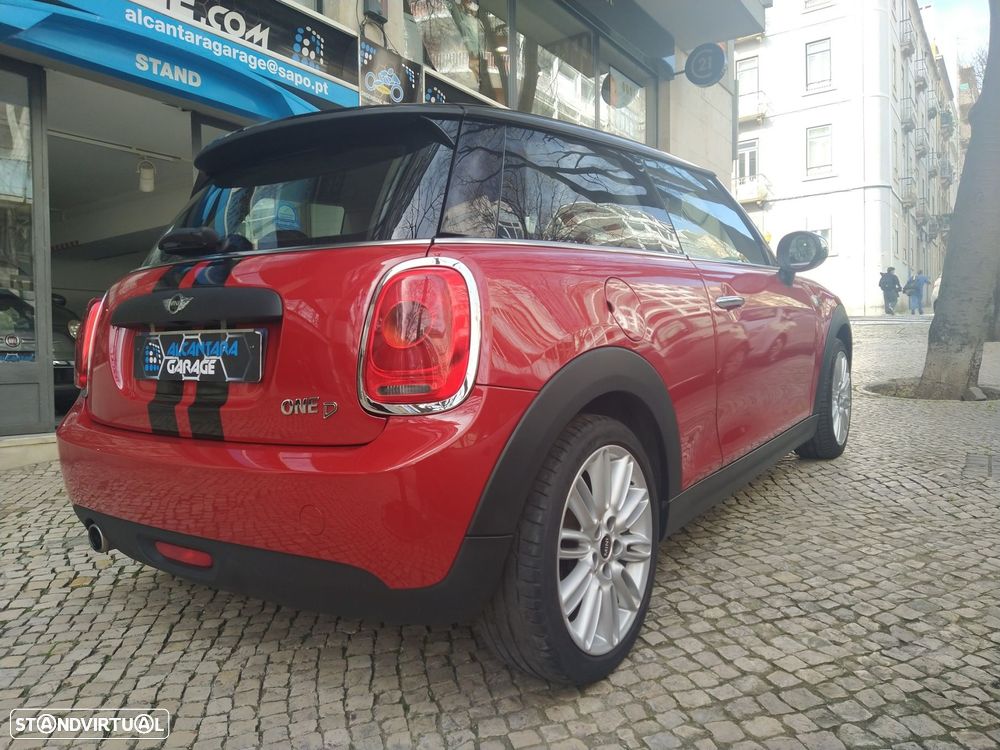 MINI 3 Portas One D - 3