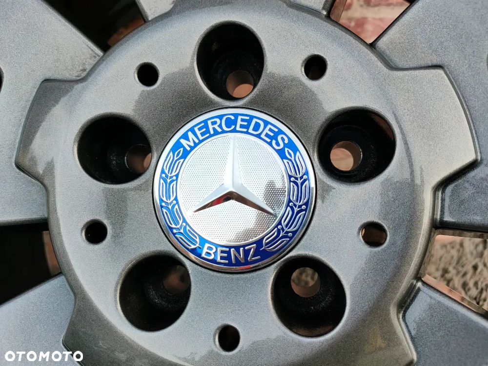 Oryginalne felgi 19 Mercedes W204 5x112 C klasa klasa A B C R W205 W246 W247 W169 W176 W251 CLA GLA GLB Vito jak nowe Radom - 17