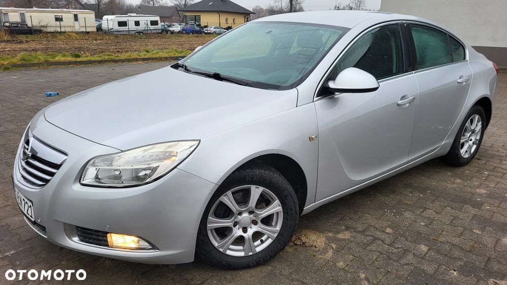 Opel Insignia - 2