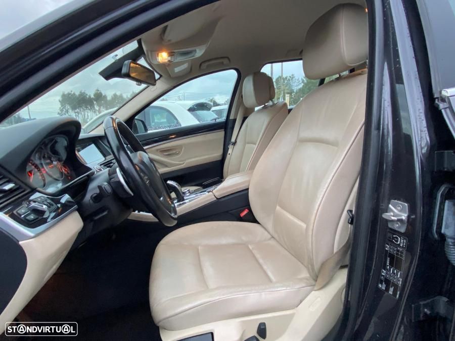 BMW 520 d Auto - 10