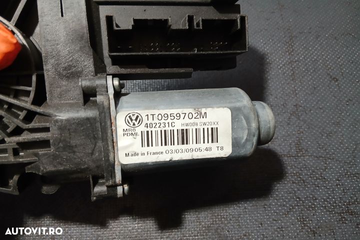 Motoras macara geam fata dreapta 1K0959792Q  1T0959702M 1K0959792Q  1 - 5