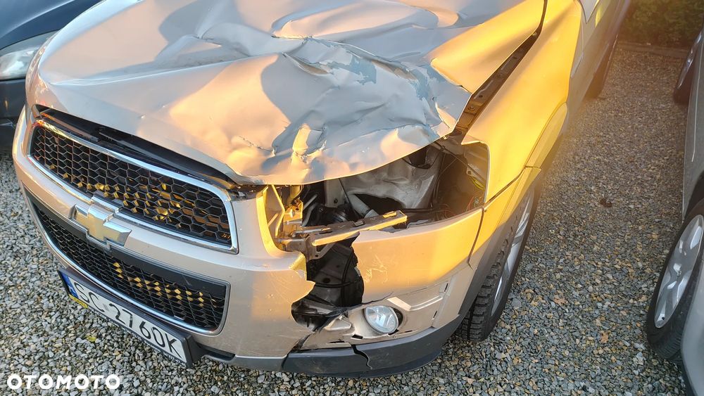 Chevrolet Captiva 2.2 D LT+ - 14