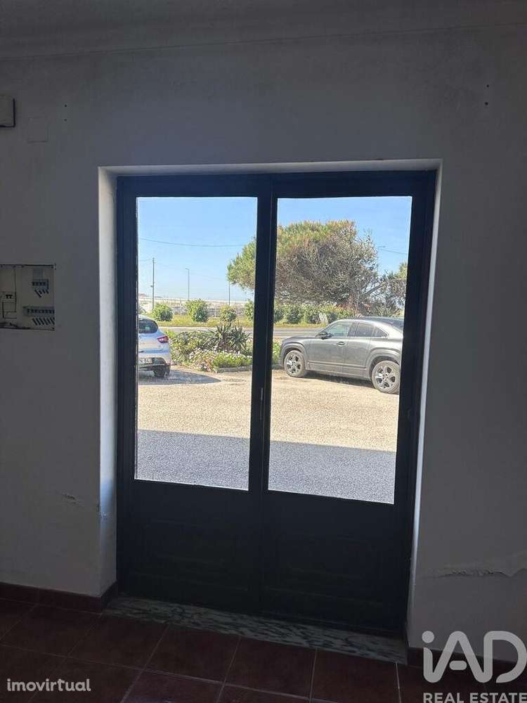 Casa / Villa T3 em Atouguia da Baleia de 138,00 m2 - Grande imagem: 5/30