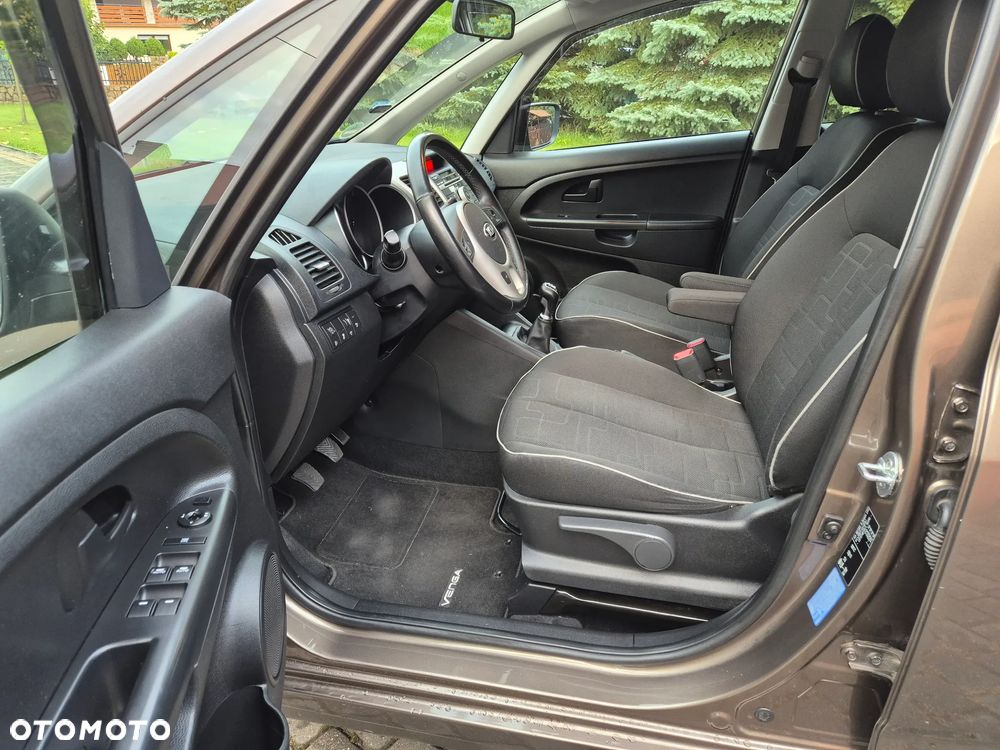 Kia Venga 1.4 CVVT ISG Vision - 26