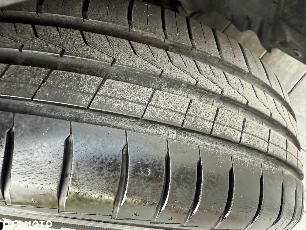 Opel Corsa 1.4 16V 150 Jahre - 17