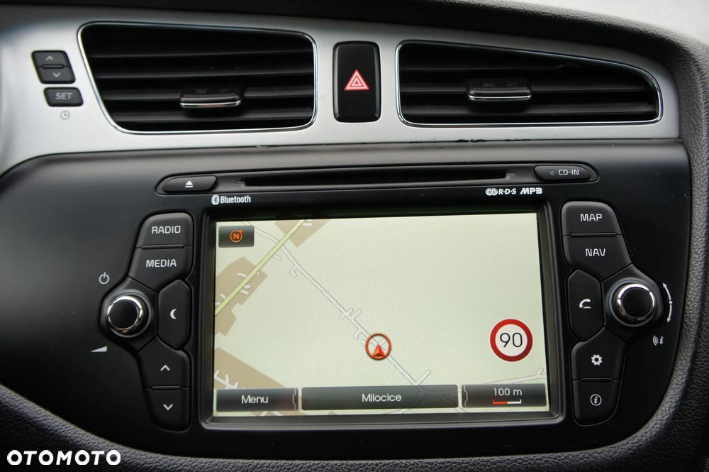 Kia Ceed - 22