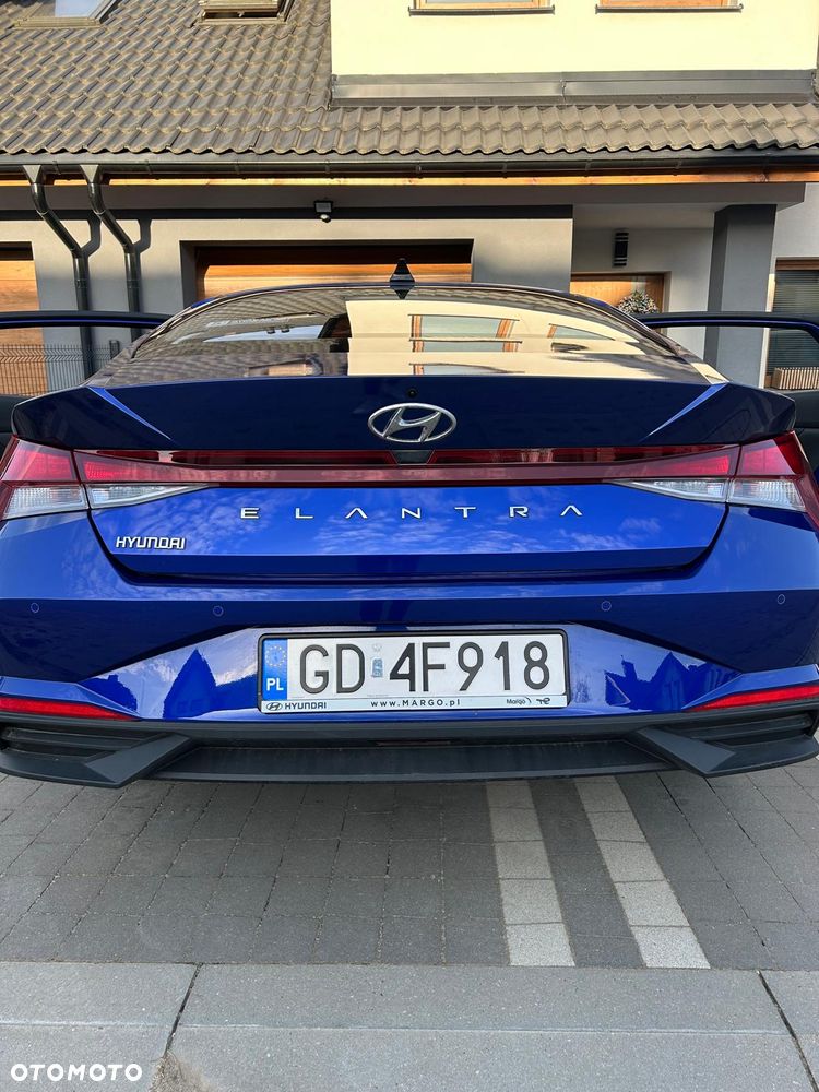Hyundai Elantra 1.6 Modern - 6