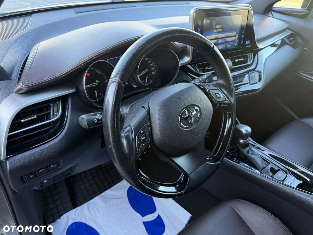 Toyota C-HR - 21