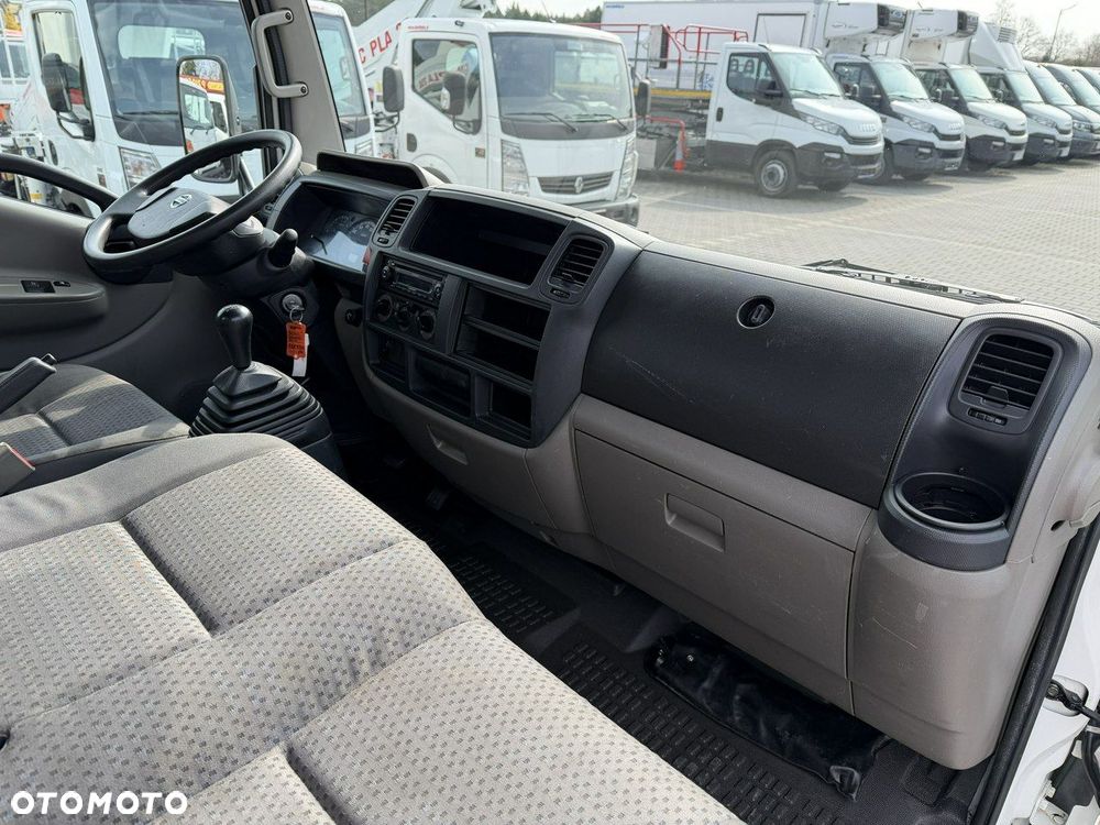 Nissan Cabstar - 28