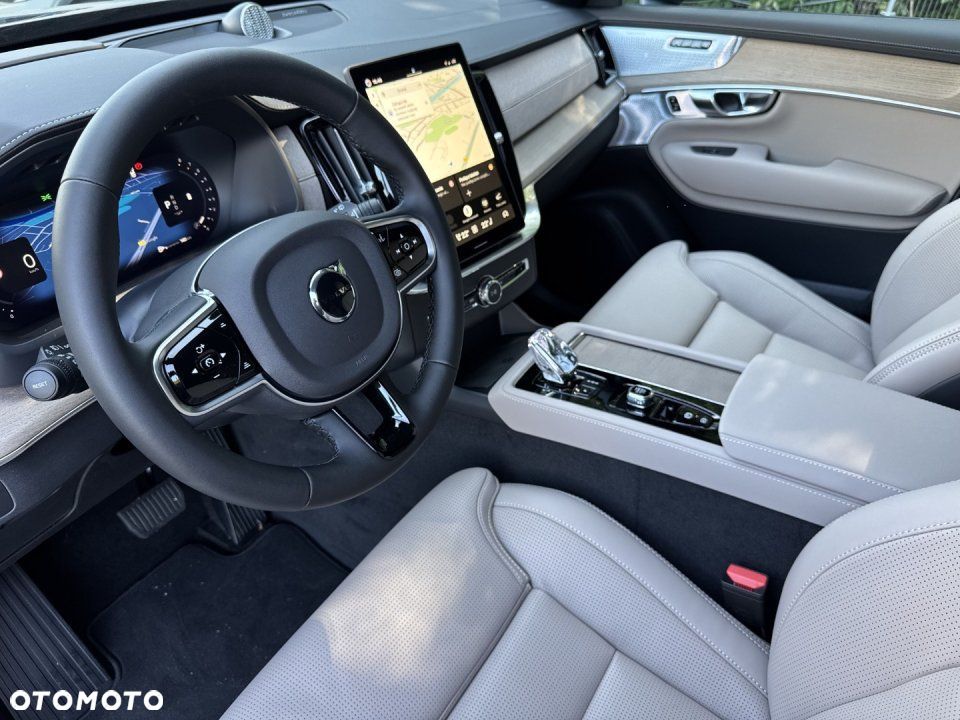 Volvo XC 90 - 10
