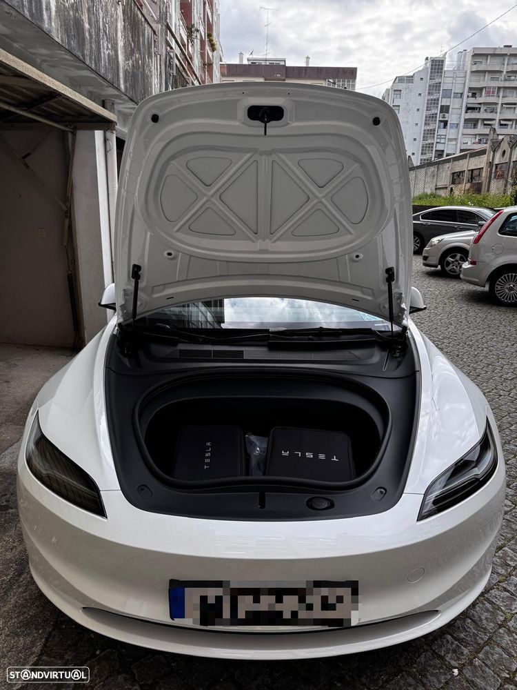Tesla Model 3 Standard RWD - 32