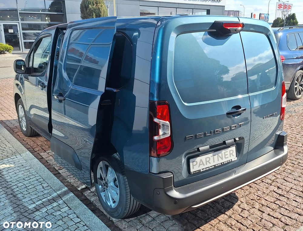 Peugeot Partner Furgon Long 950kg BlueHDi 130 KM S&S EAT8 Bogaty - 17