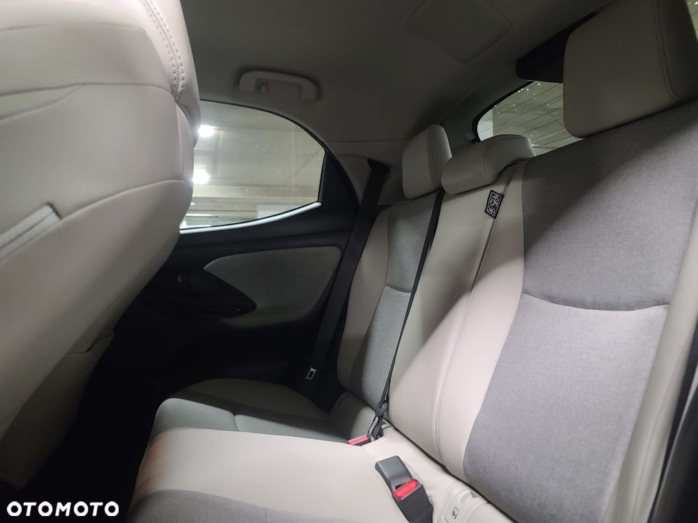 Toyota Yaris 1.5 Selection Style CVT - 31