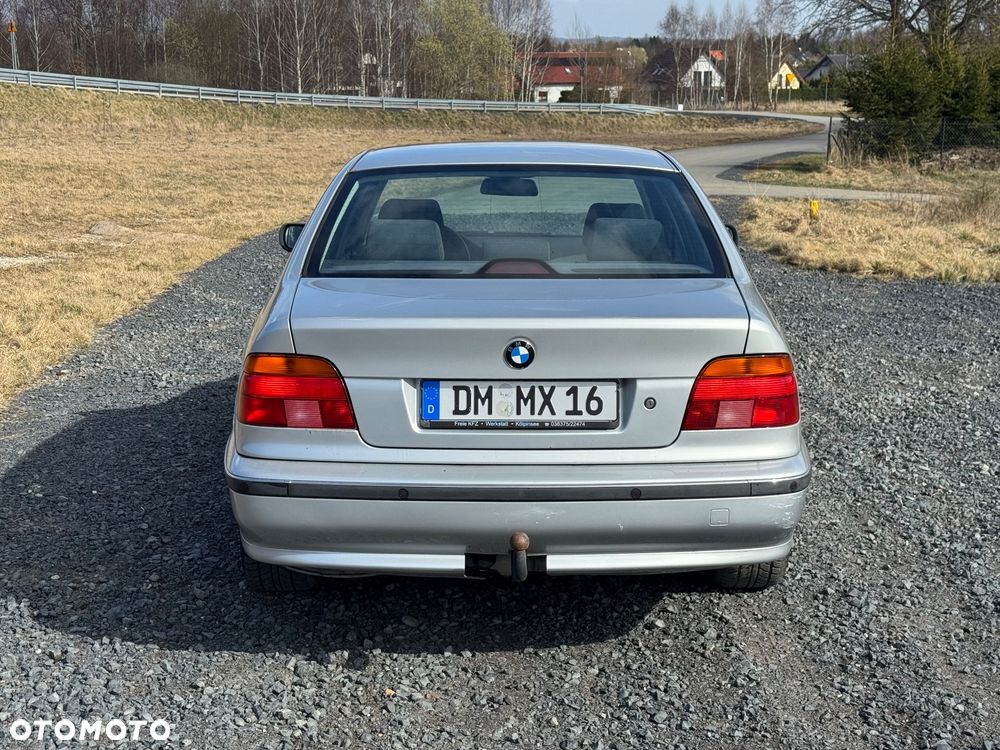 BMW Seria 5 - 4