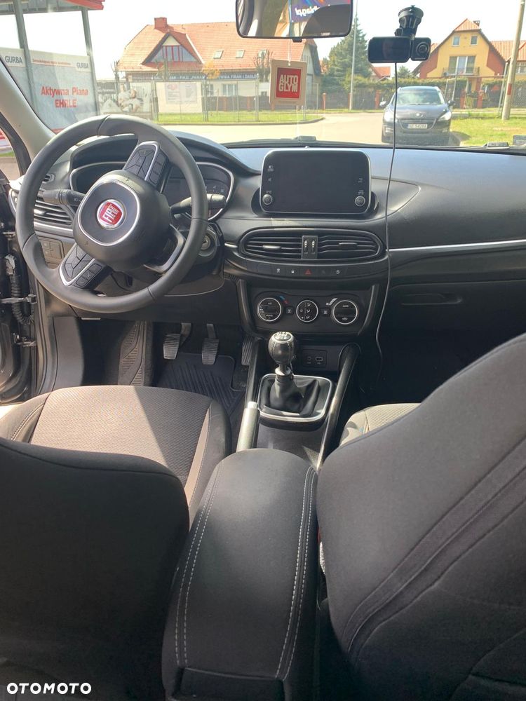 Fiat Tipo 1.4 T-Jet 16v Lounge - 14