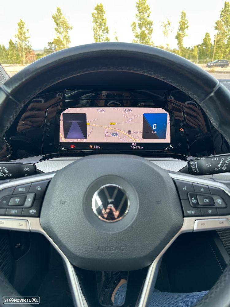 VW Golf Variant 2.0 TDi Conceptline - 23