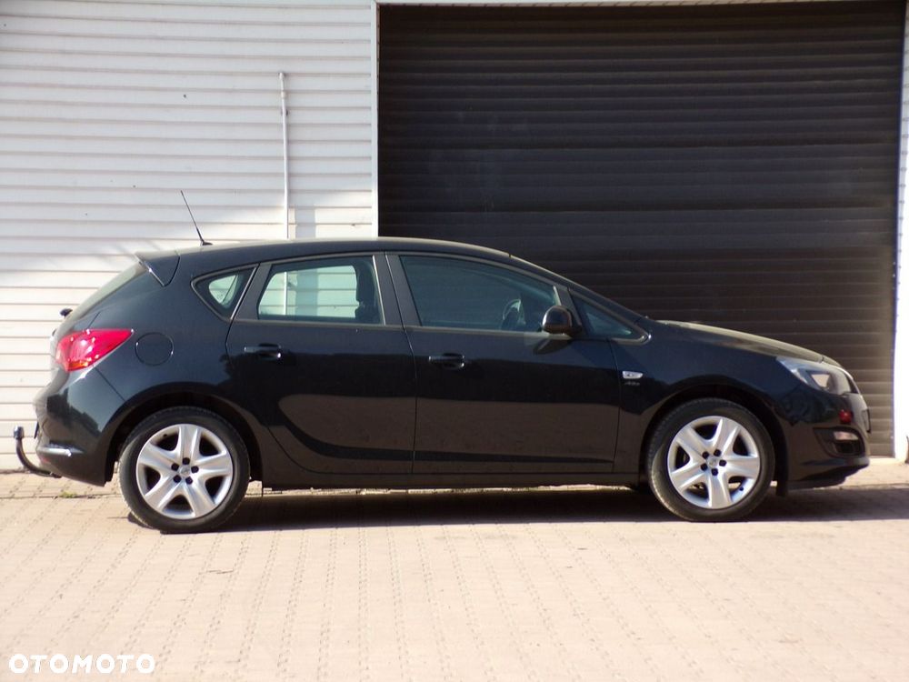 Opel Astra - 12