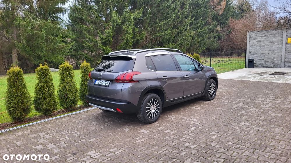 Peugeot 2008 1.6 BlueHDi Allure - 3