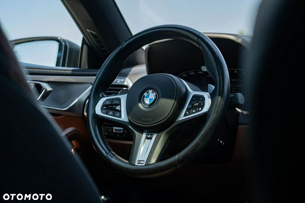 BMW Seria 8 M850i xDrive - 20