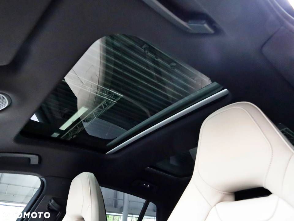Porsche Panamera 4S E-Hybrid PHEV - 19