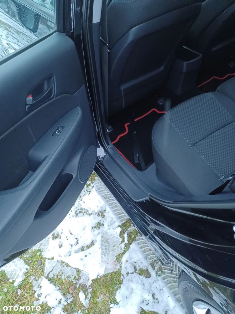 Hyundai i30 1.4 Blue Comfort - 11