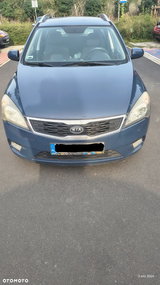 Kia Ceed 1.6 Crdi Comfort - 1