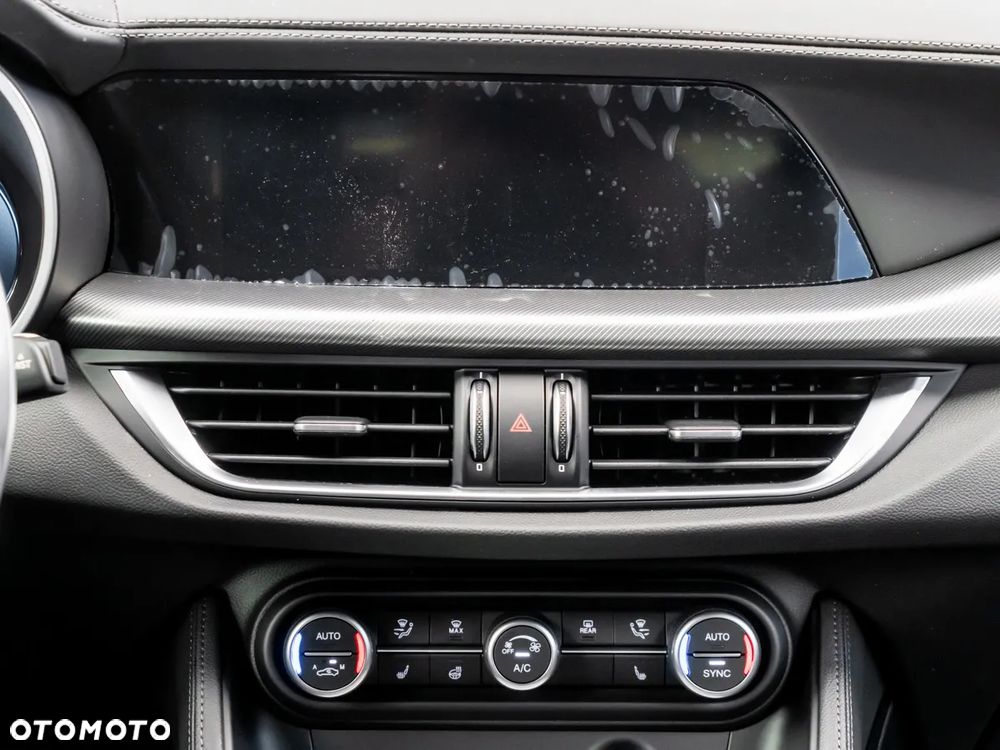 Alfa Romeo Stelvio 2.0 Turbo Veloce Q4 - 37