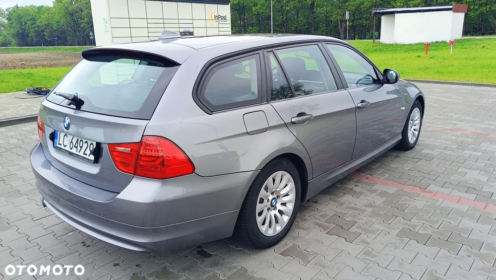 BMW Seria 3 320d DPF - 2