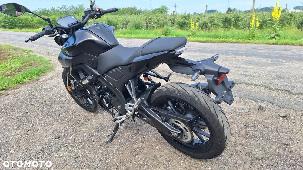 Yamaha MT - 20