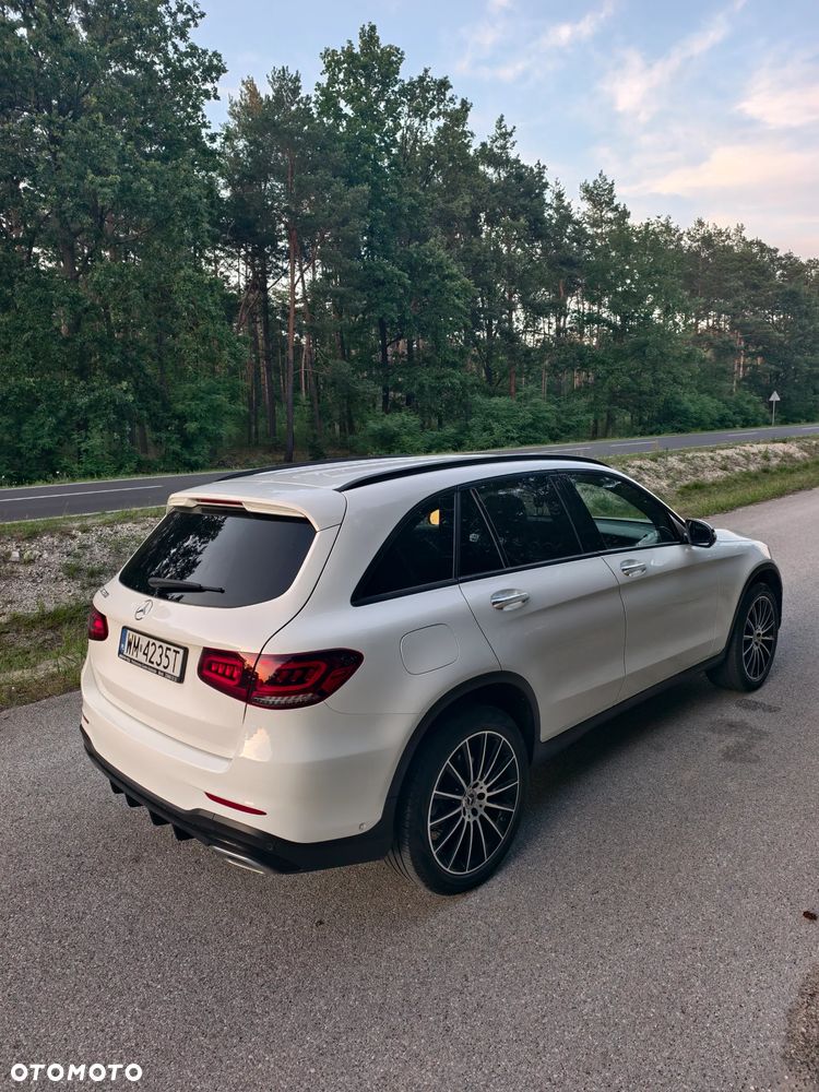 Mercedes-Benz GLC - 23