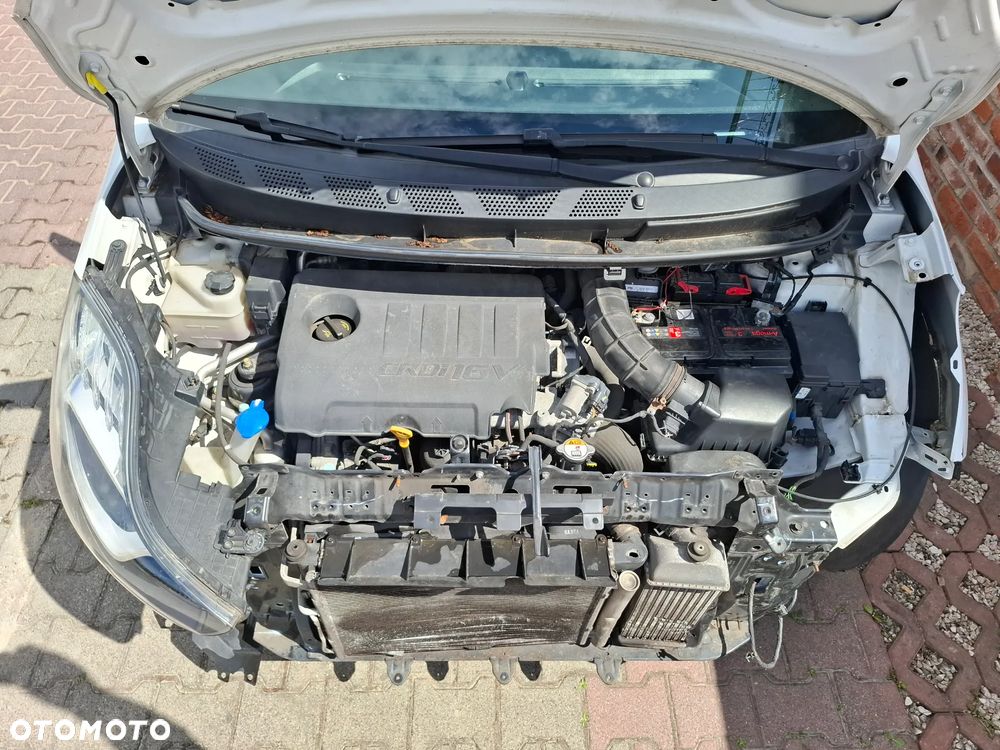 Hyundai ix20 1.4 CRDi Classic - 21