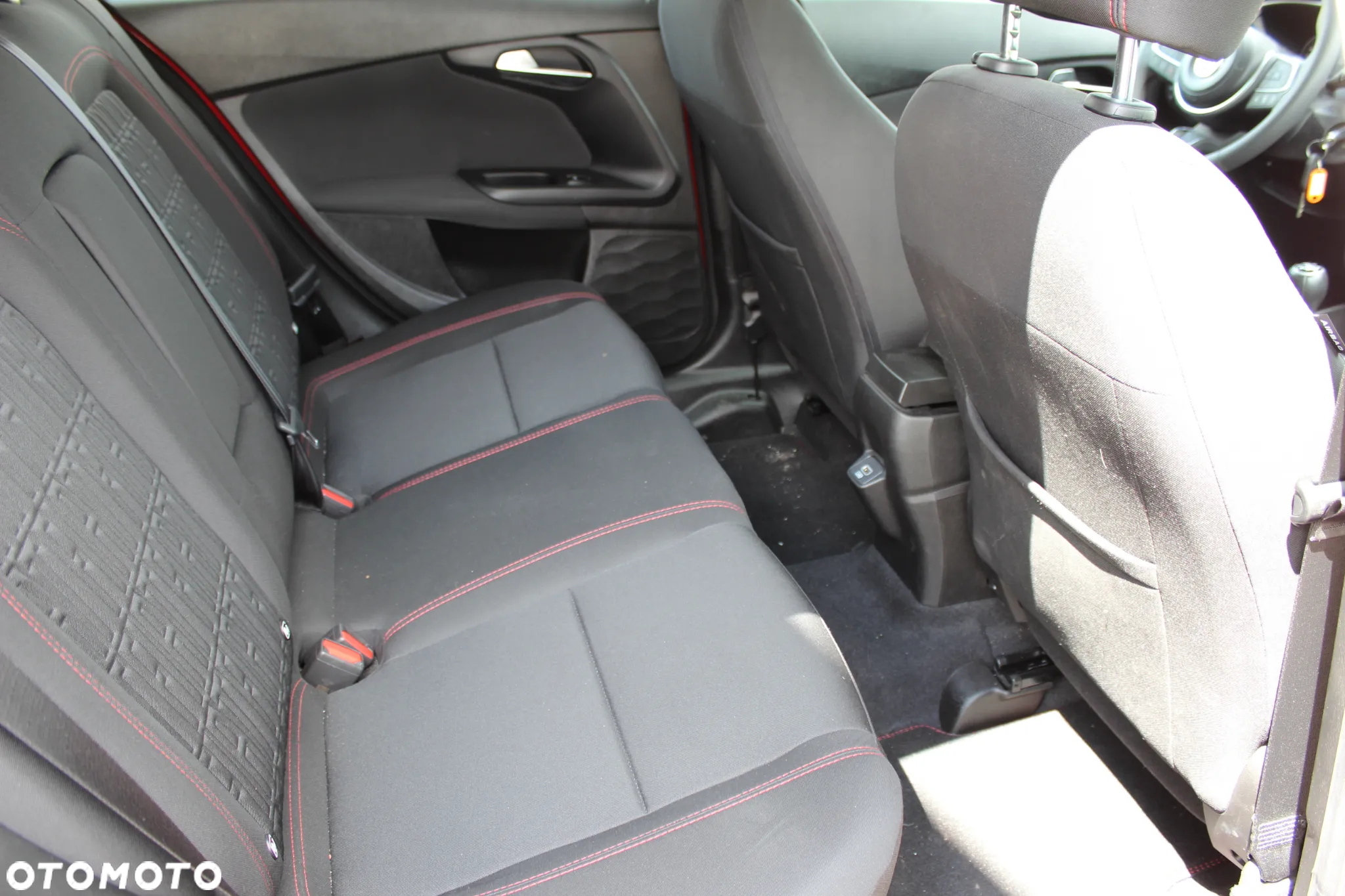 Fiat Tipo 1.0 T3 Red - 10