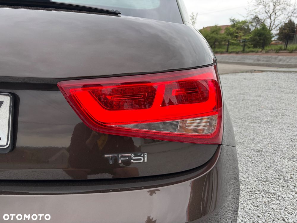Audi A1 Sportback 1.4 TFSI CoD Attraction - 23