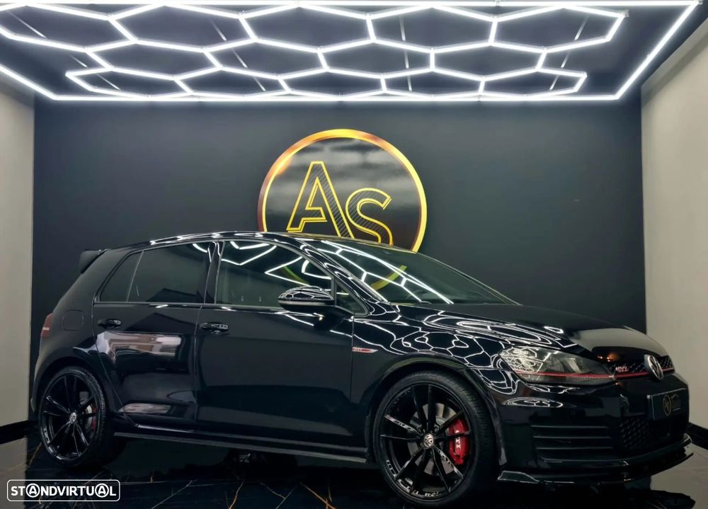 VW Golf - 53