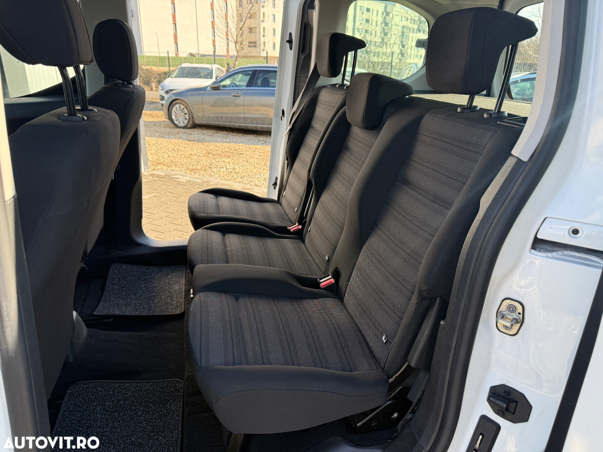 Opel Combo Life 1.5 D Start/Stop Elegance - 8