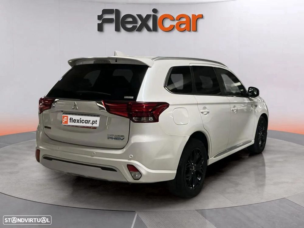 Mitsubishi Outlander 2.4 PHEV Instyle - 6