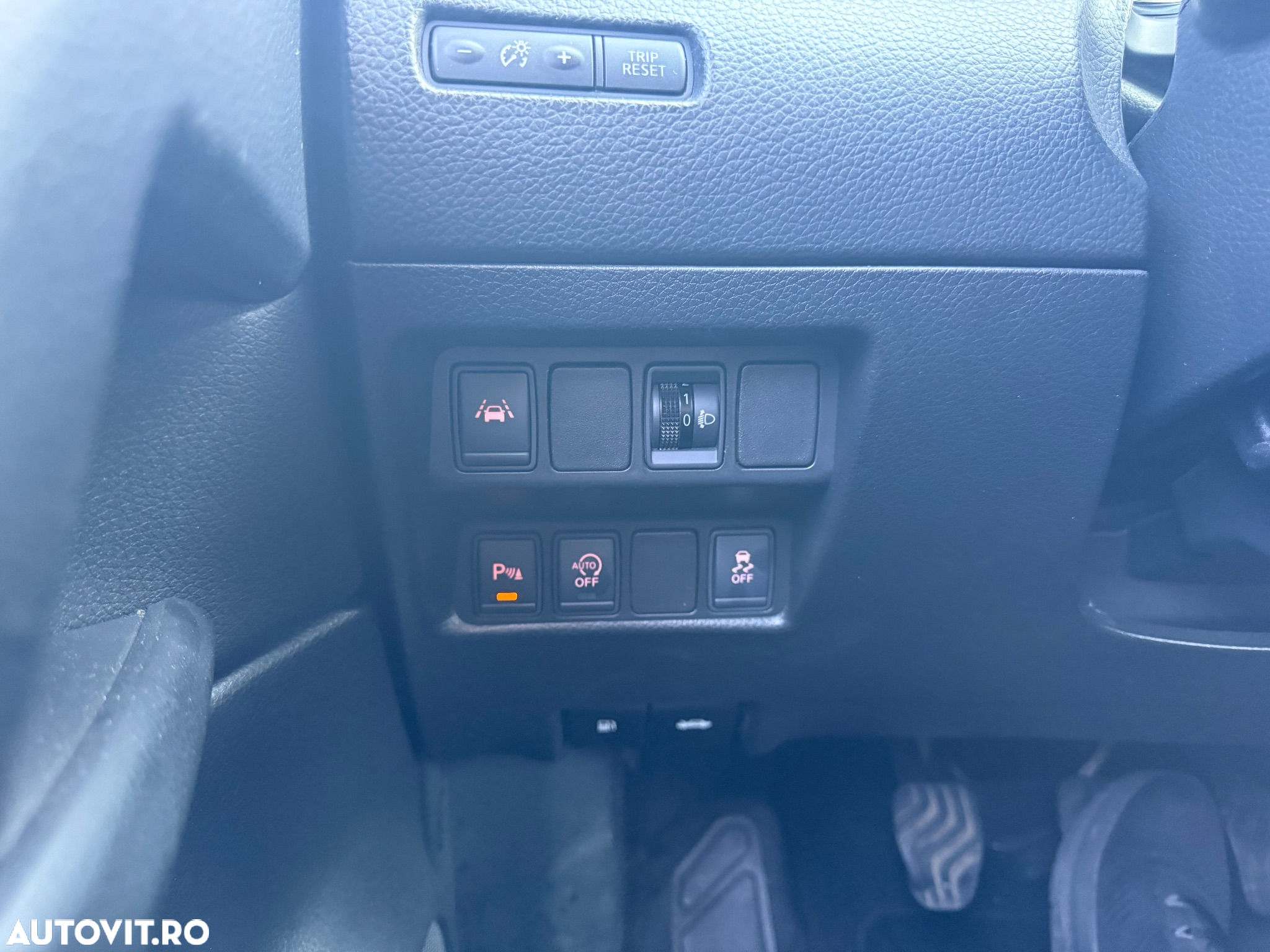 Nissan Qashqai 1.2 DIG-T N-Connecta - 11