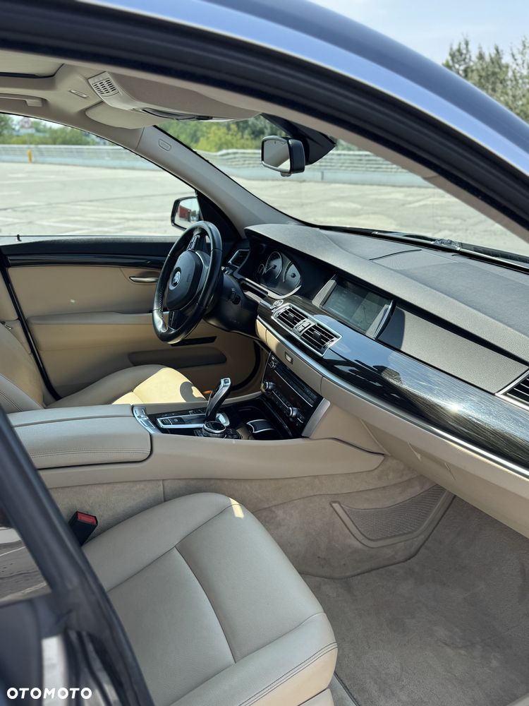 BMW 5GT 530d xDrive Luxury Line - 16