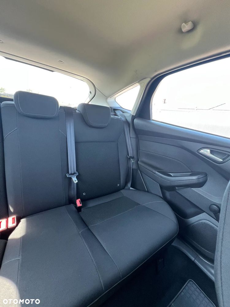 Ford Focus - 19