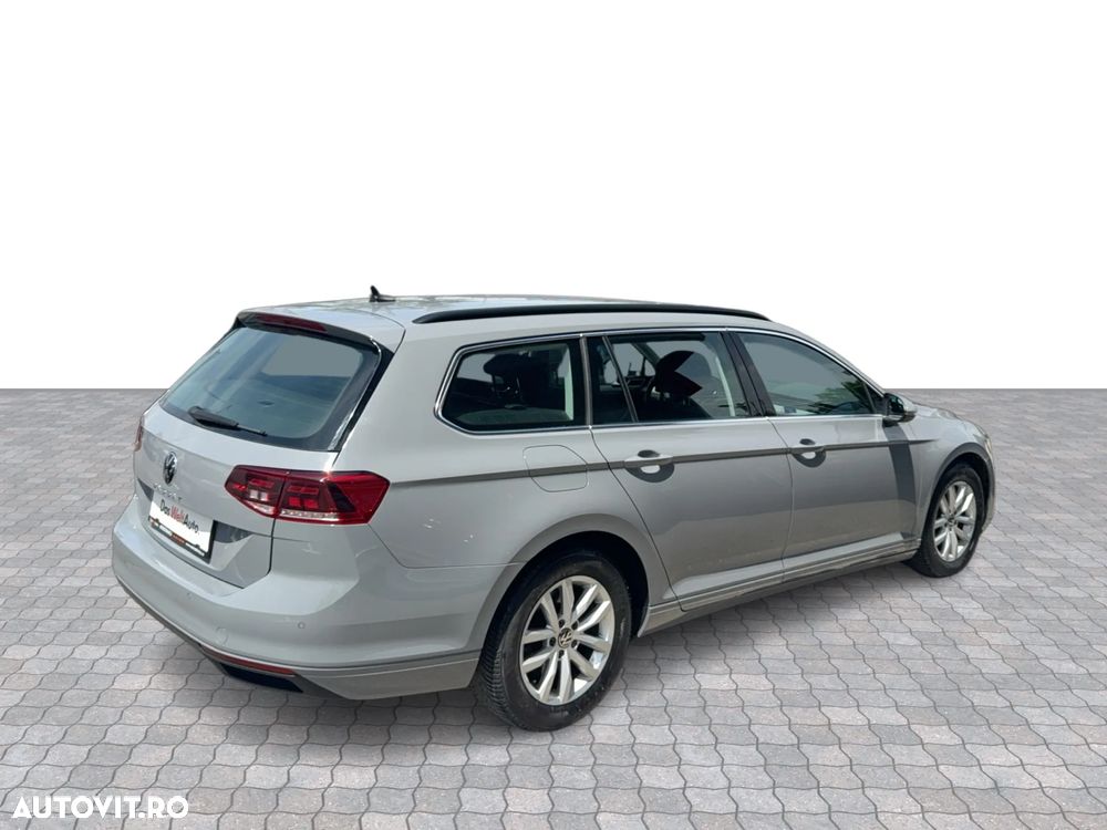 Volkswagen Passat 2.0 TDI DSG Comfortline - 5