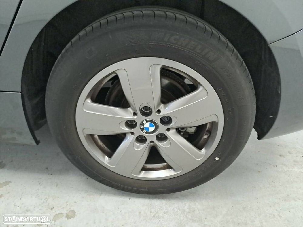 BMW 116 d - 11