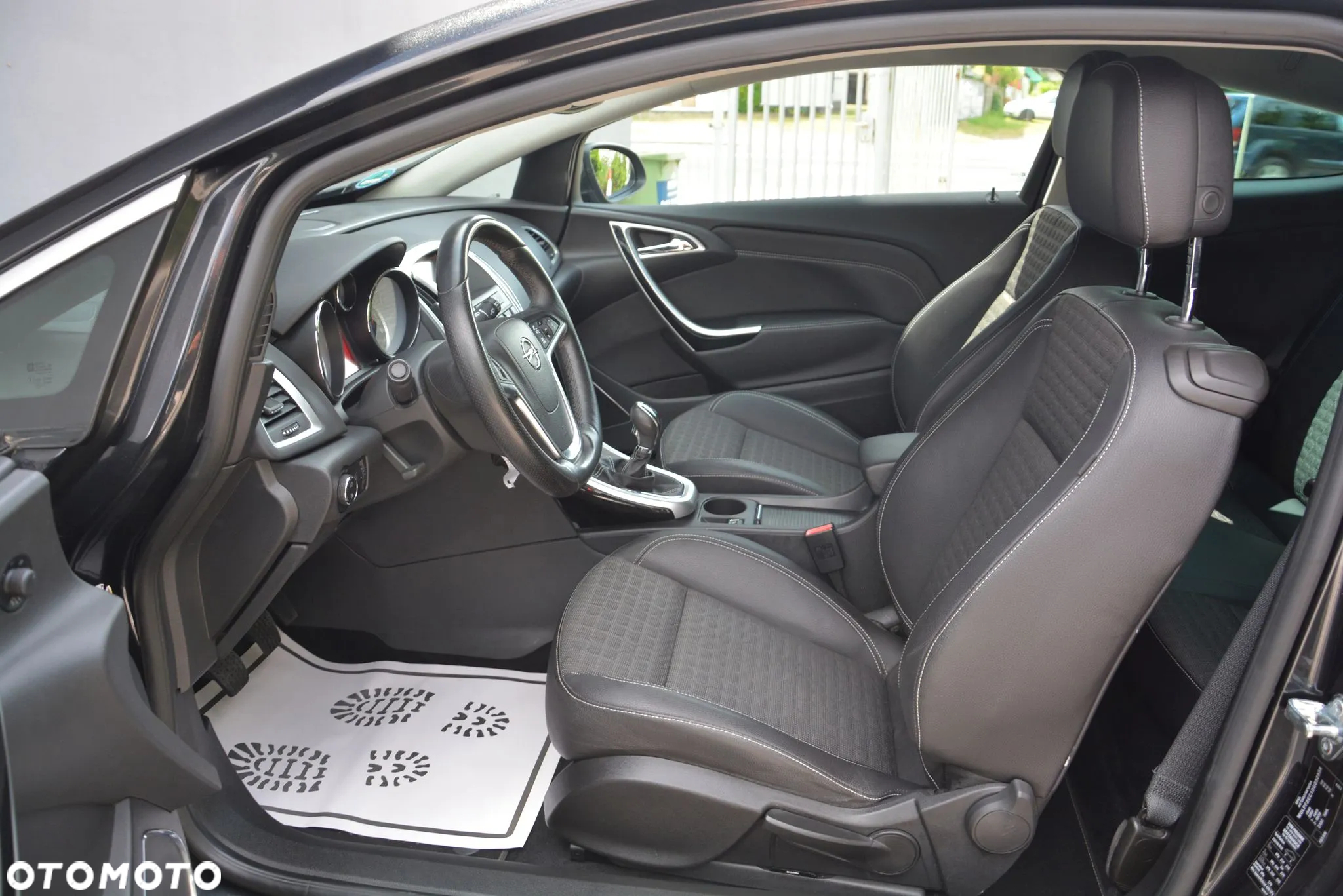 Opel Astra GTC 1.4 Turbo ecoFLEX Start/Stop Innovation - 14
