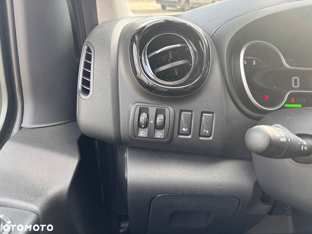 Opel Vivaro L2H1 2,9t Edition - 17