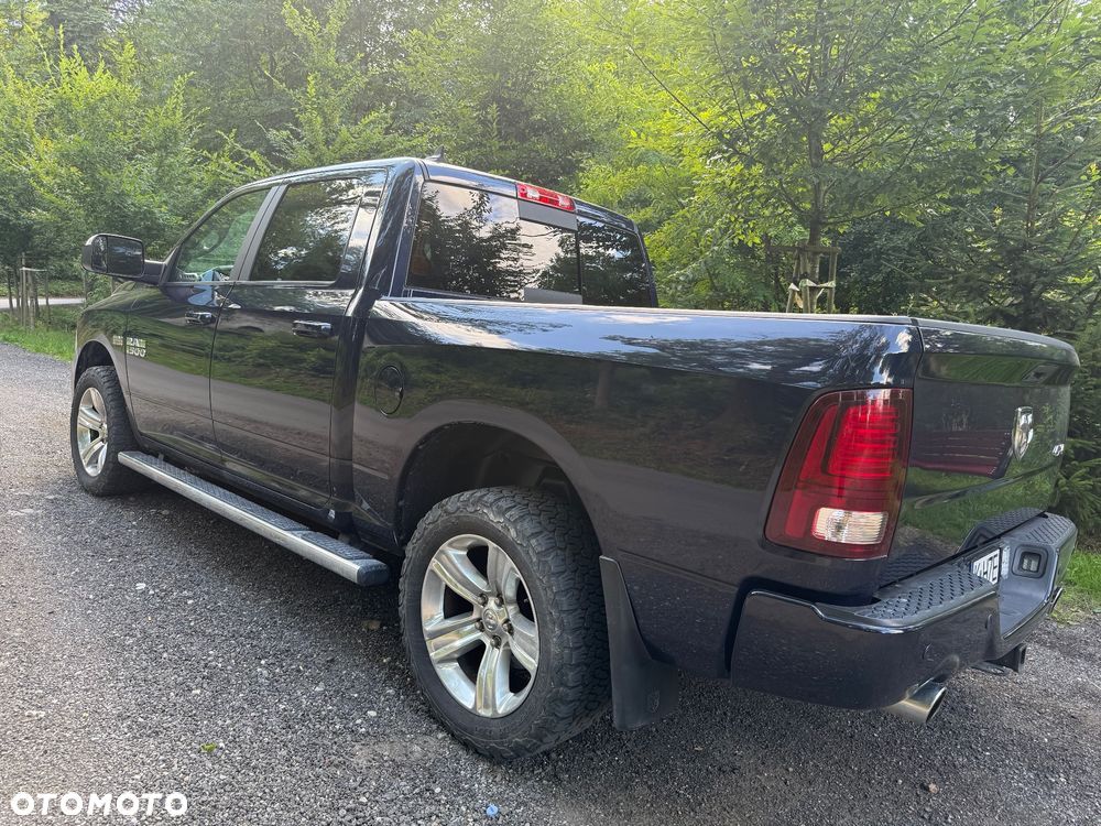 Dodge RAM 1500 5.7 4x4 - 6