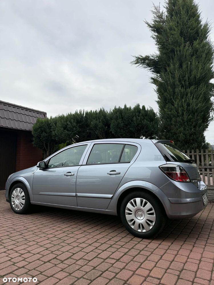 Opel Astra 1.6 Enjoy - 6