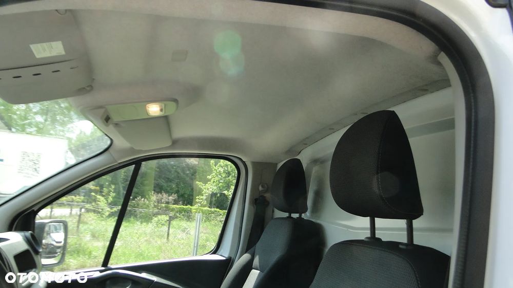 Renault Trafic - 18