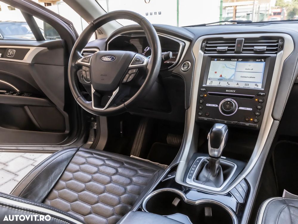 Ford Mondeo Vignale 2.0 Hybrid - 7
