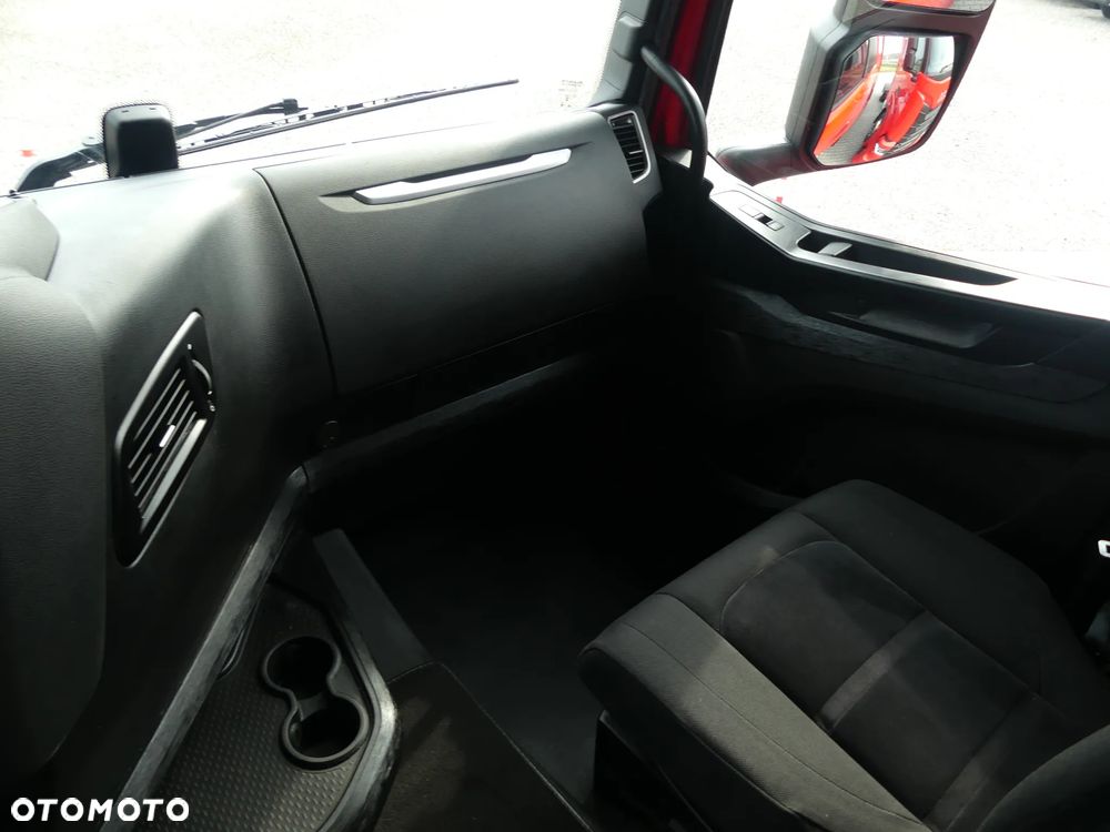 Iveco S WAY 460 / EURO 6 / NISKI PRZEBIEG / STANDARD / KLIMA POSTOJOWA - 36